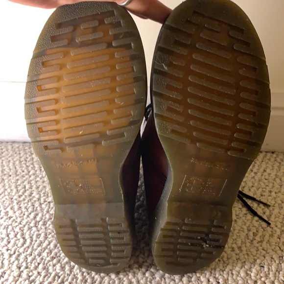 Cherry red doc martens - Picture 5 of 5